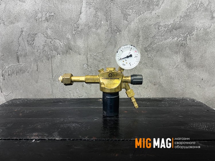 Messer constant 2000. 71620134 редуктор азотный messer constant 2000 20 бар.